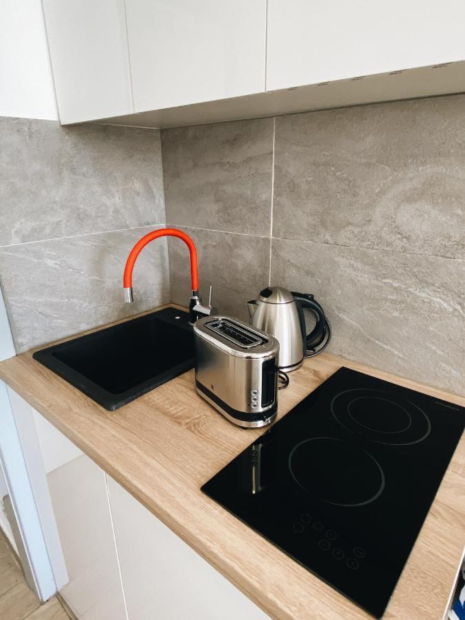 New Stylish & Modern Studio Apart - With Sea View Apartment Pula Exterior photo