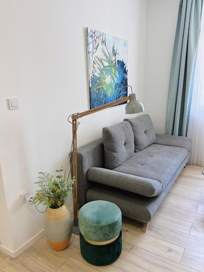 New Stylish & Modern Studio Apart - With Sea View Apartment Pula Exterior photo
